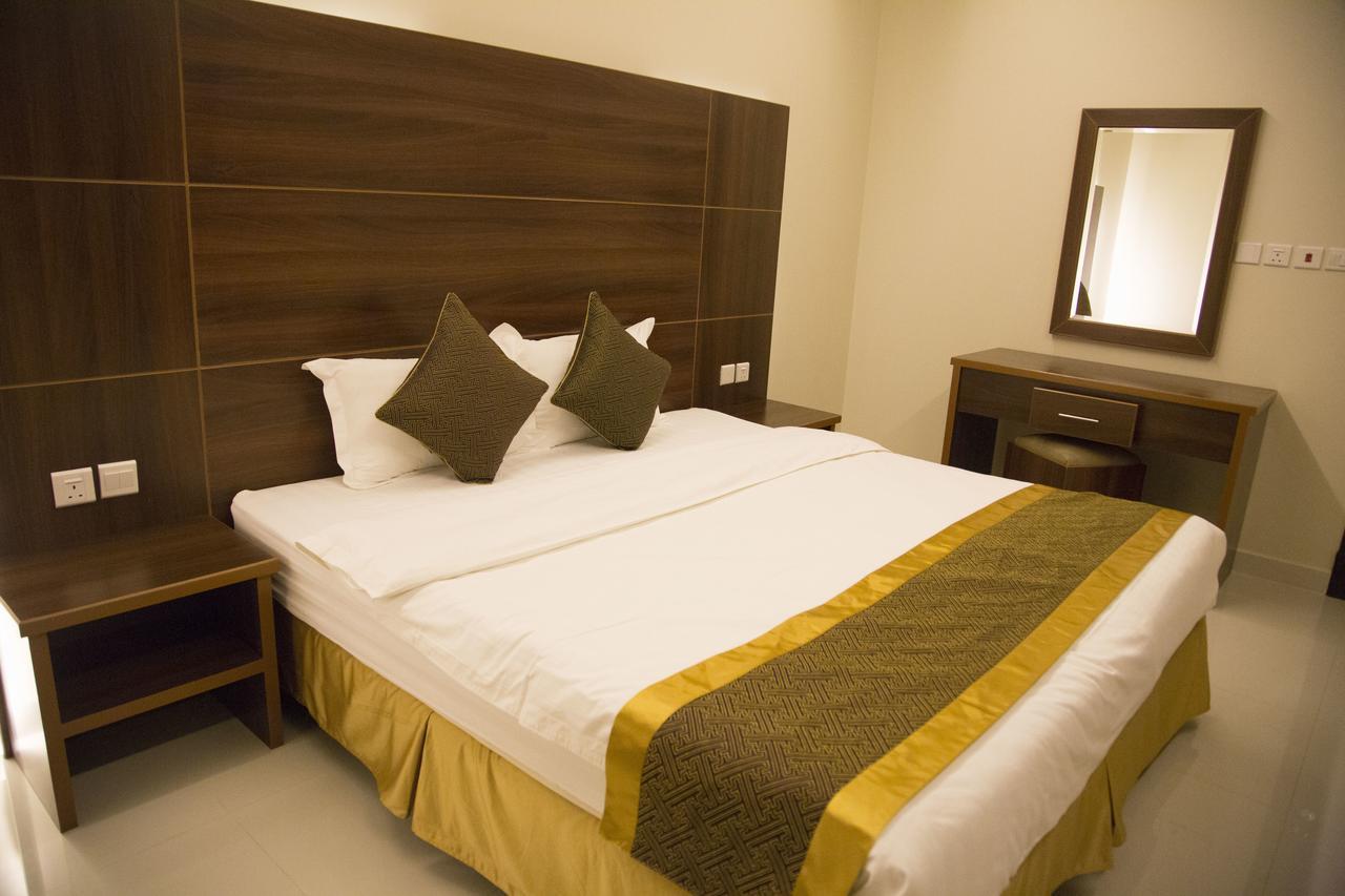 Alharir Hotel Apartments Hafar Al-Batin Bagian luar foto