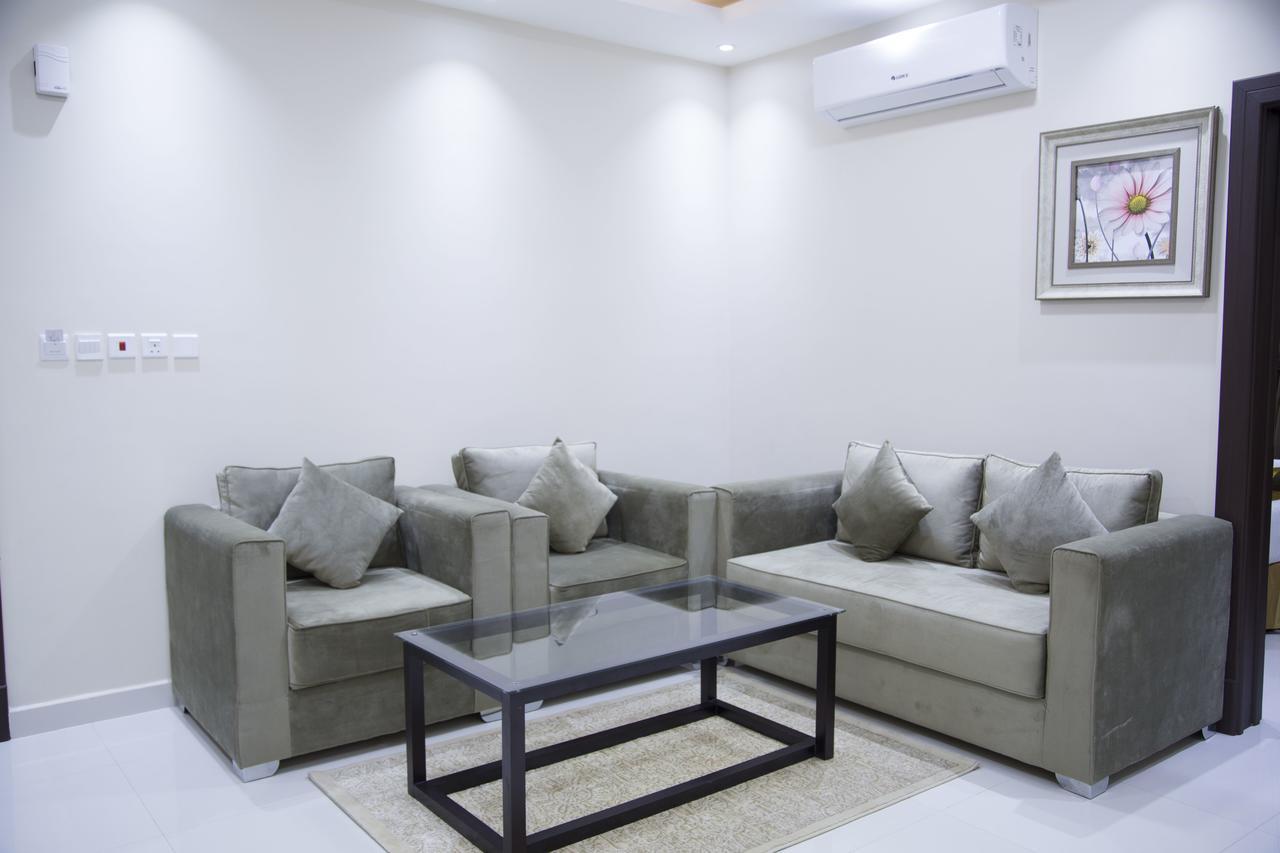 Alharir Hotel Apartments Hafar Al-Batin Bagian luar foto