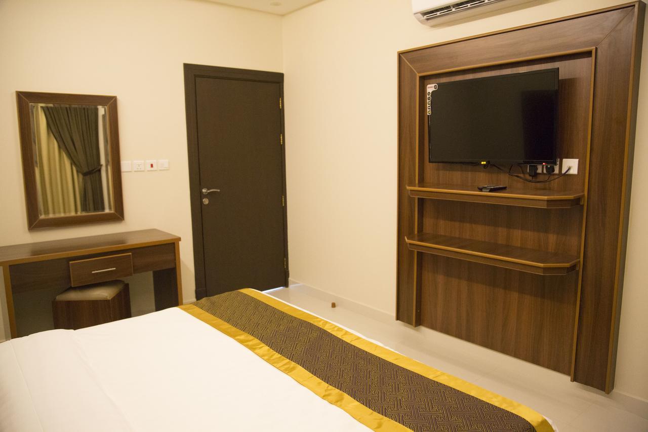 Alharir Hotel Apartments Hafar Al-Batin Bagian luar foto